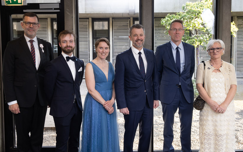 DTU Årsfest 2024. Inge Li Gørtz together with other award recipients, vice-chancellor Rasmus Larsen and HM King Frederik X. Credit: Steen Brogaard